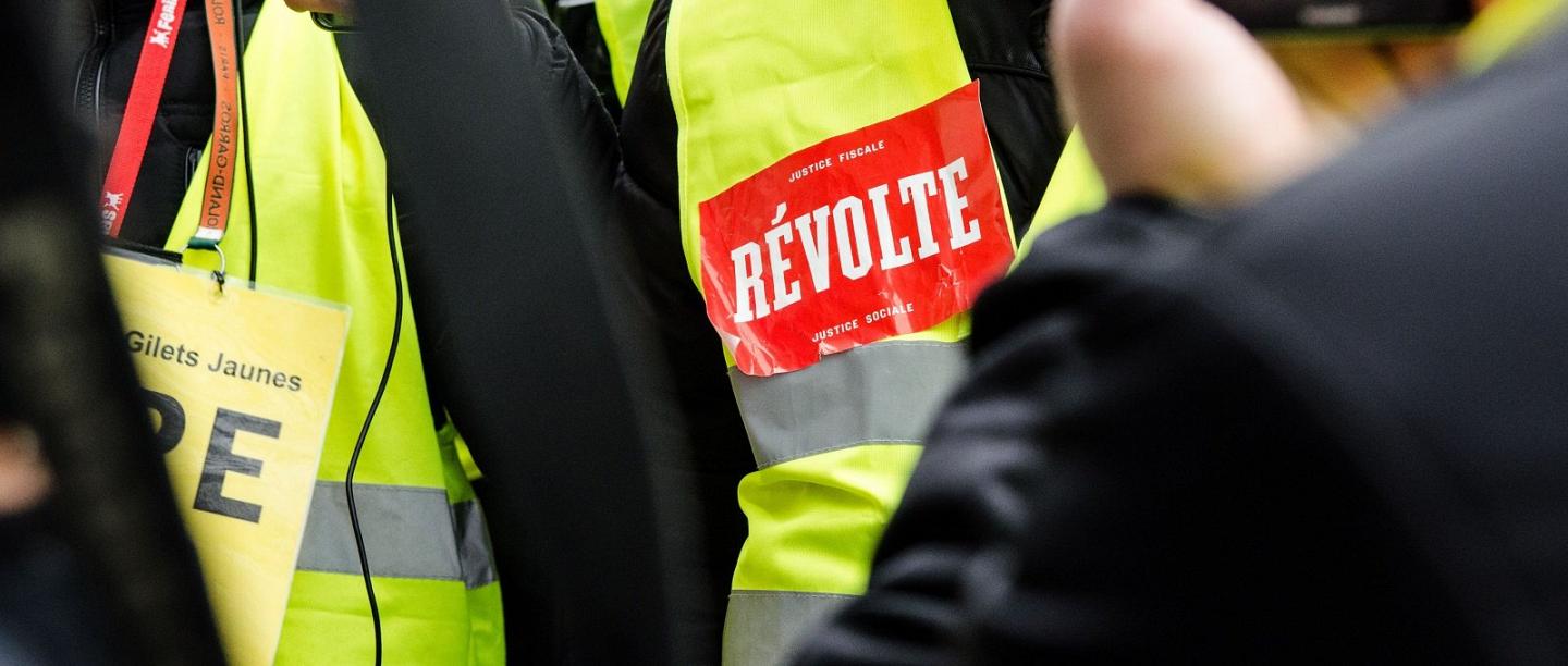 Reinvesting in politics and citizenship the experience of the yellow